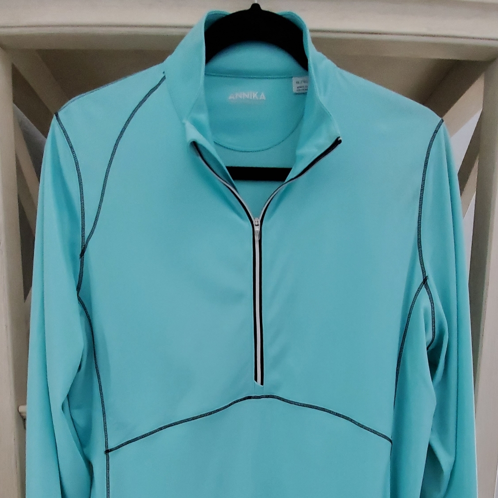 Half zip pull over